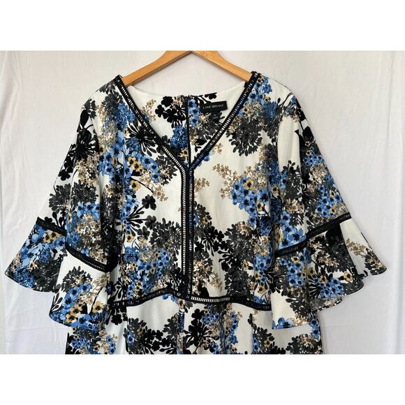 Lane Bryant Floral Bell Sleeve Dress Womens Size 28 Fit & Flare Boho Event - Picture 3 of 12